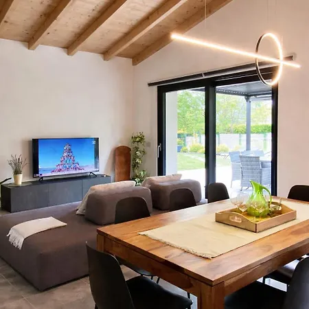 Larius - Yourlakecomohome Villa Gravedona